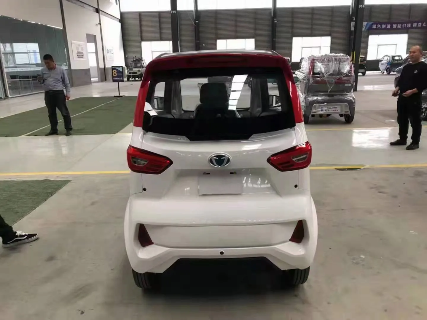 Надежный качественный Электрический четырехколесный автомобиль китайский завод самые дешевые цены