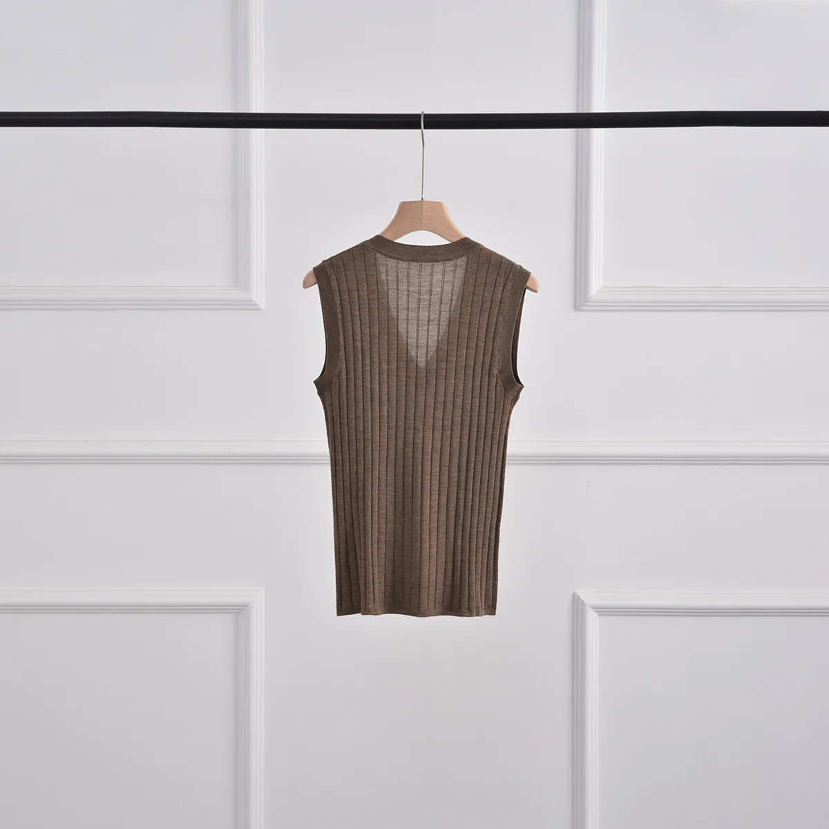 Factory Wholesale Summer Women Vest Sweater Pullover V-neck Sleeveless Slim Fit Wool Knitwear Vest