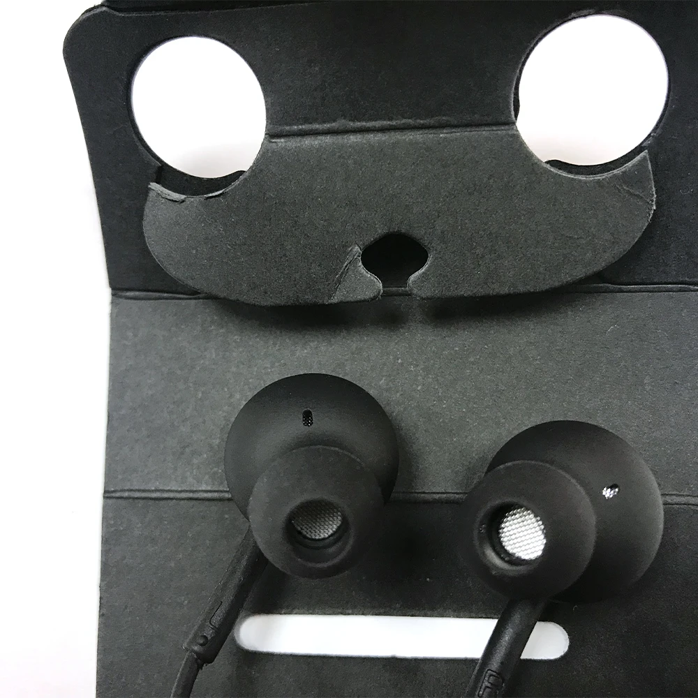 2021 The New Earphones eo IG955 Type-C In-ear with Mic Wire Headset for SAMSUNG S10 S10+ Note10 smartphone