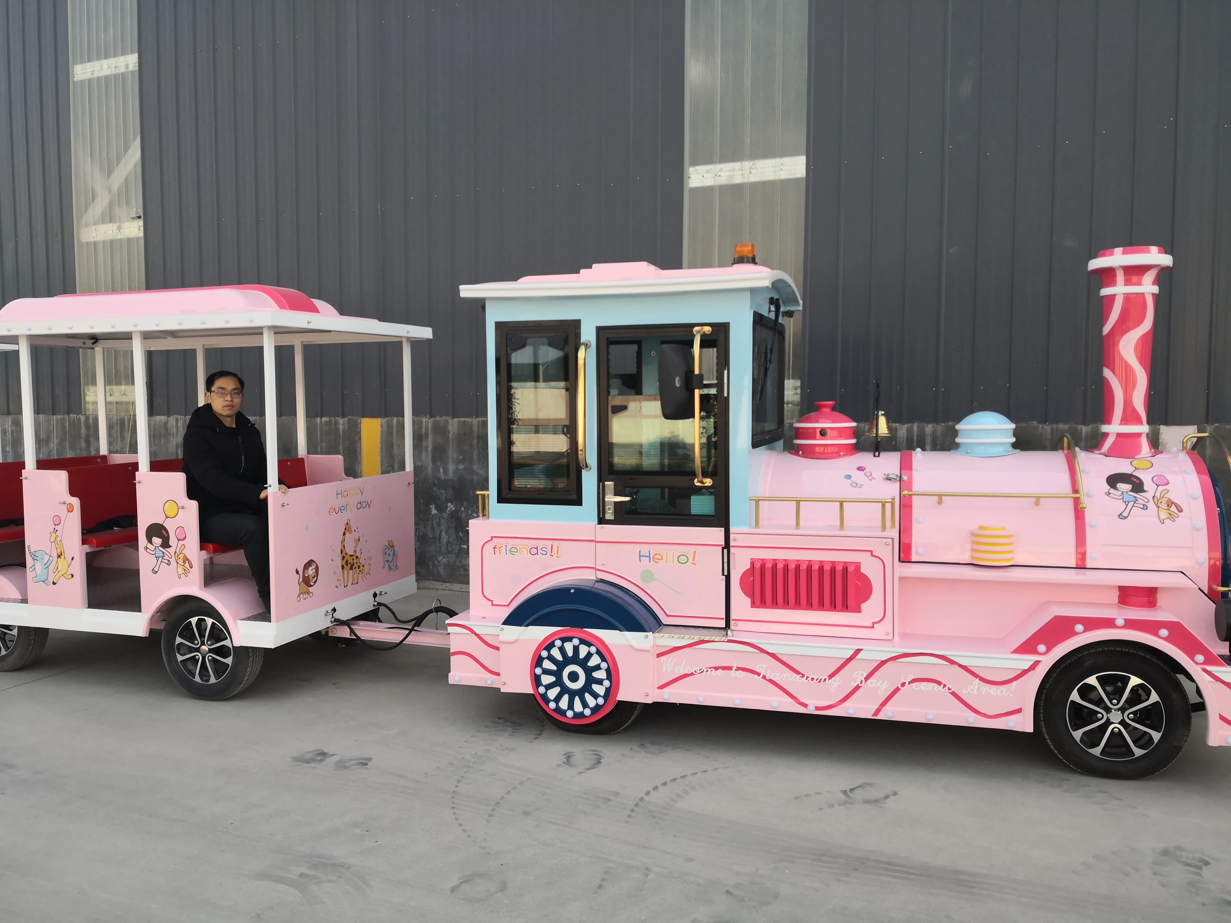 2024 NEW design trackless train electric 27 Seats Kids Electric Train toy Amusement Park Rides Attraction  Diesel Steam Train