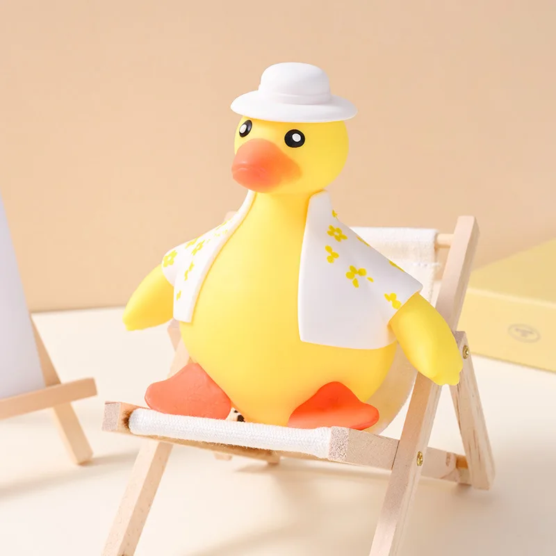 Wholesale Yellow Duck super cute costume Duck Squeeze toy Gift Box Stress Relief Ball Large tpr flour stretch squeeze toy