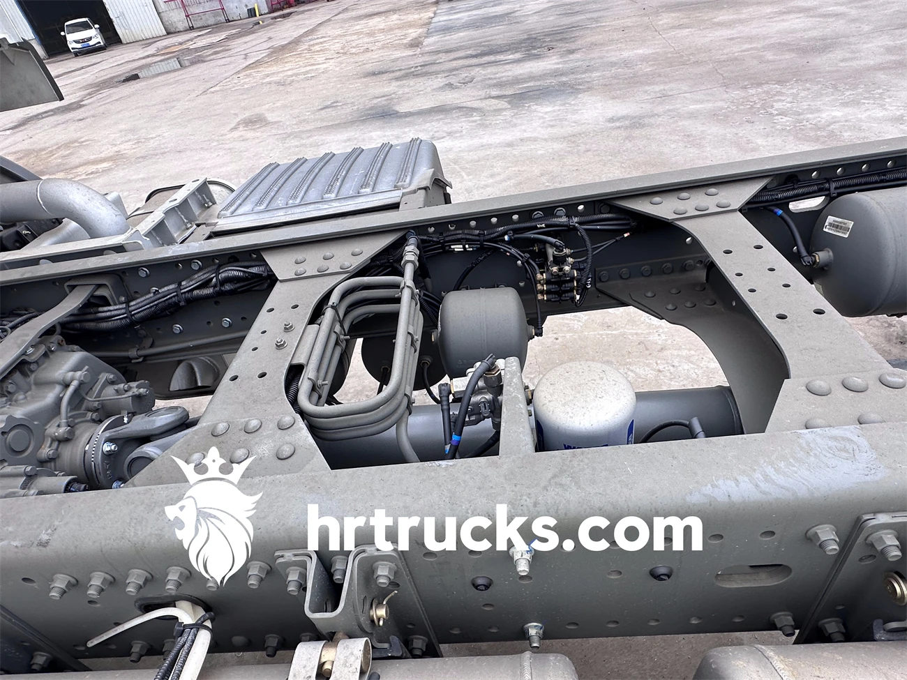 Brand New Used Sinotruk SITRAK NX TH7 T7H 6X4 Tractor Head Truck 380-430 HP Diesel Tractor Trailer Left Steering