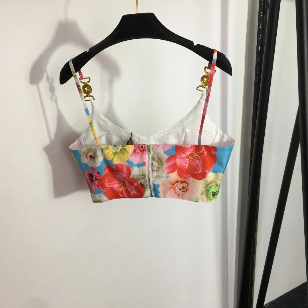 Summer and autumn wear popular suit metal shoulder button strap top flower print shorts