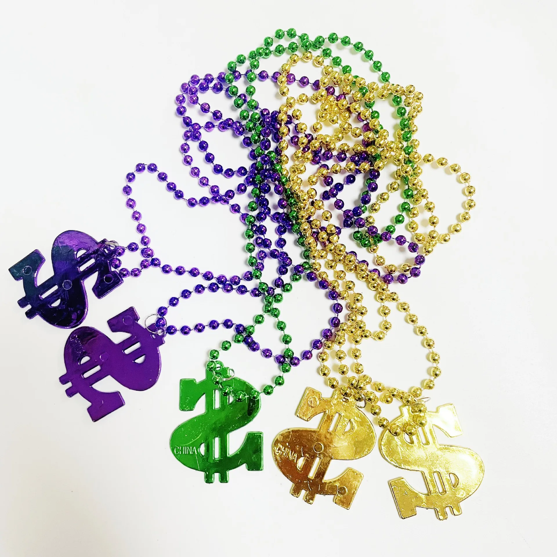 Personalized Solid Color Bead Necklace-Mardi Gras Crown Coin Medallion Plastic Bead  Decoration for Carnival Party Supplies