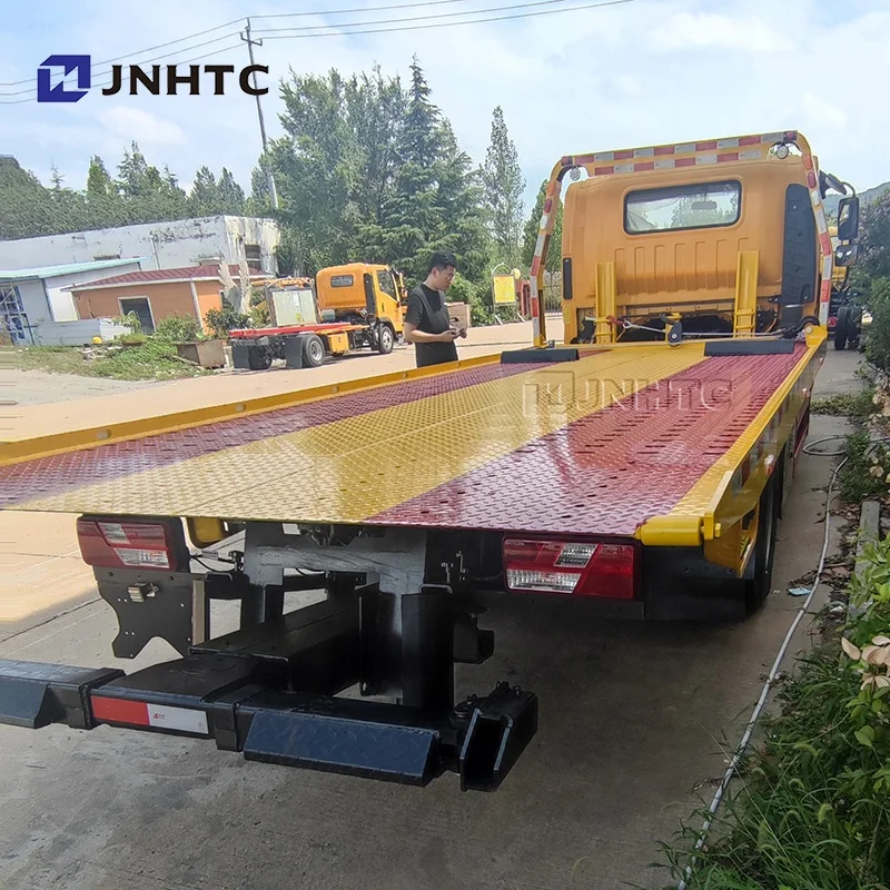 Cheap Price JMC Tow Truck Wrecker 4-5 ton Chinese Wrecker Truck Road Wrecker Tow Truck On Hot Sale