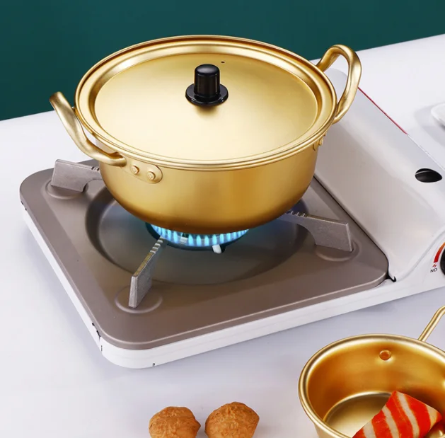 
XINCHU Korean Style Ramen Noodle Pot Quick Heating Gold Color Aluminum Cooking Pot 