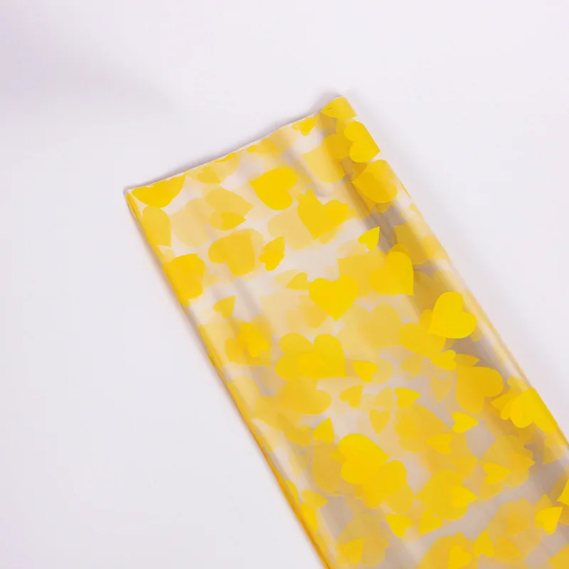 
Flower Wrapping Paper Cellophane Peach Heart Glass Paper OPP Waterproof Material Gift Wrapping Paper Wholesale 