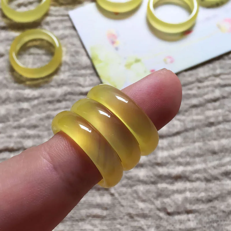 Wholesale Natural Yellow Agate Stone Ring for Women Handmade Yellow Chalcedony Fashion Jewelry Rings For Gift Jade Rings