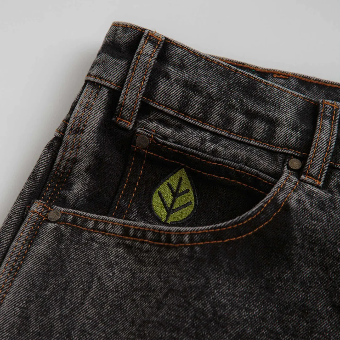 Wholesale Customized Embroidery Patch Men Zipper Fly Loose Fit 100% Cotton Denim Pants Baggy Jorts Skate Jeans Shorts