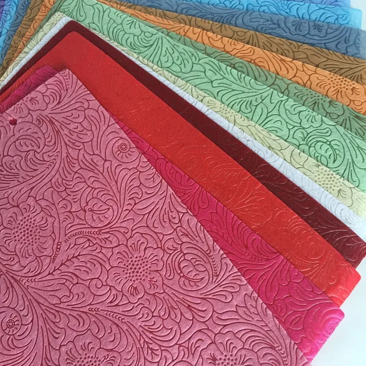 Flower non-woven fabric is lined with non-woven PP anti-stick polypropylene home textile non-woven raw