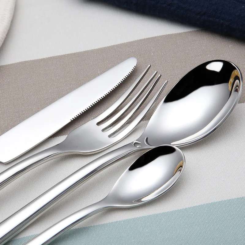 Customized logo luxury metal knife, fork and spoon tableware 304 stainless steel dining table tableware set gift box