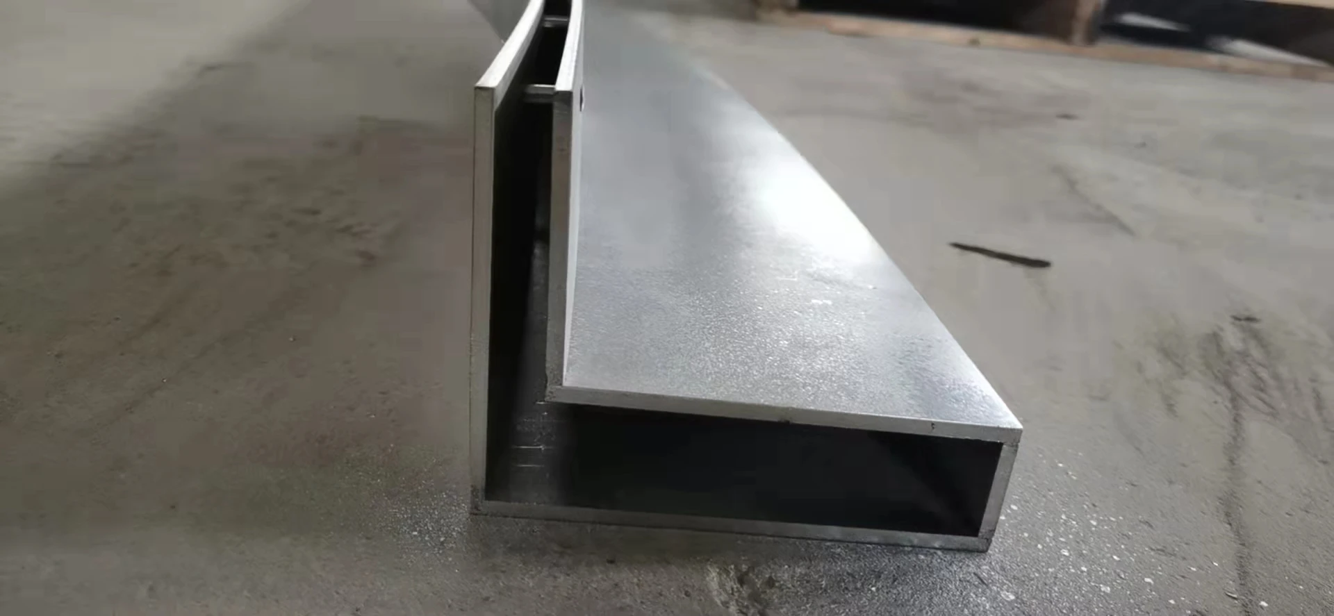 Stainless Steel Outdoor Drain Grate Swimming Pool Garage Floor Drain Food Factory Drain Outdoor Drainage Channel