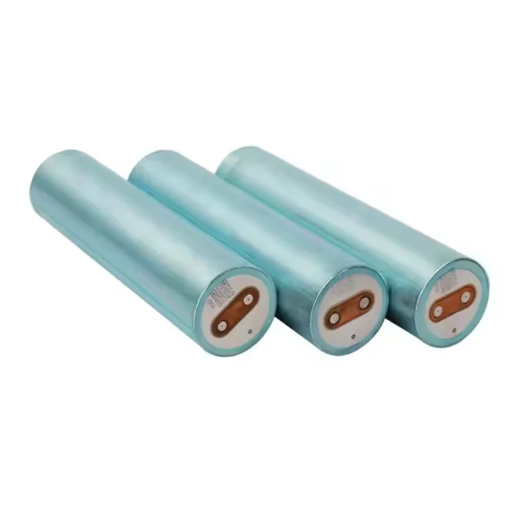 Аккумуляторная ионная литиевая батарея 3.2V15Ah энергетическая 0.33C зарядка 1C разрядка литиевых элементов
