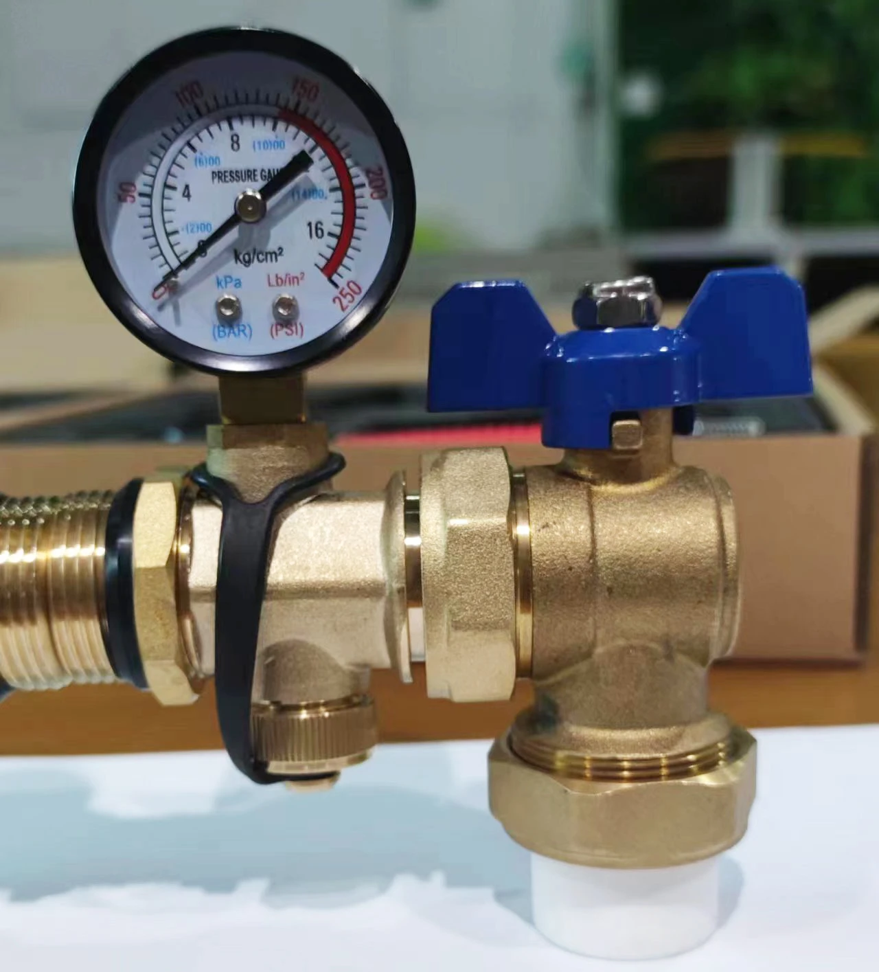 Full Bore Type Safety Valve SS316 Low Lift Lever Type Safety Pressure Relief Valve with PTFE Seal Spring Loaded Manual Valve