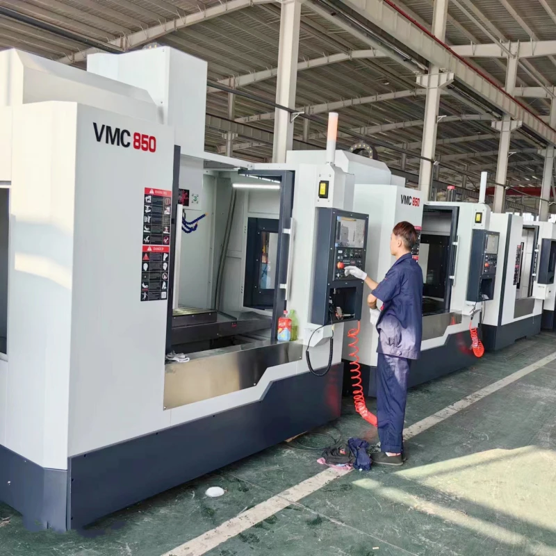 Promotion of high-quality CNC machining center VMC850 four axis machining center CNC vertical milling machine