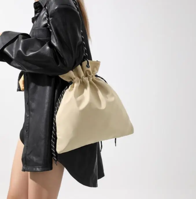 2024 Alibaba fast shipping nylon private label handbag woman drawstring bag, new summer design fashion drawstring handbag custom