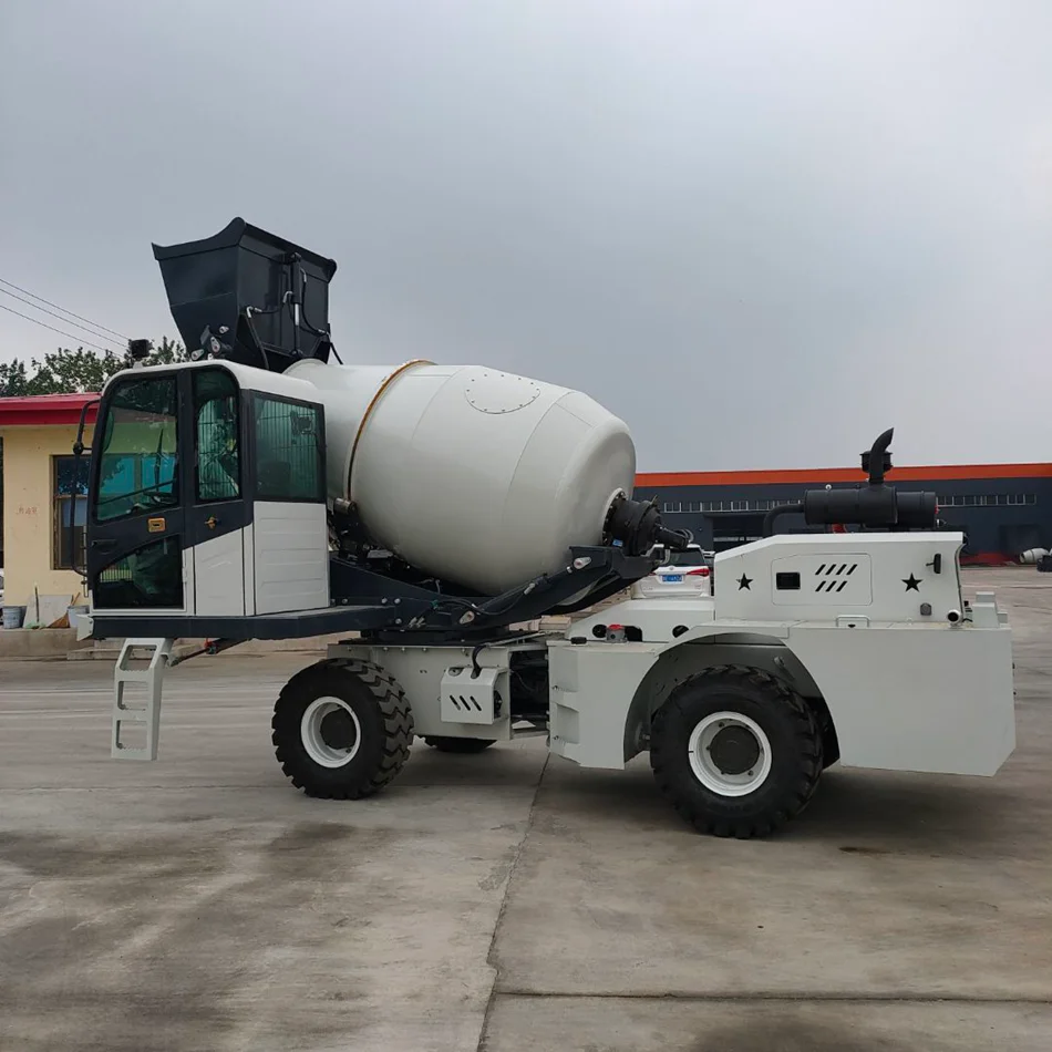 Hot Sale New Self-Loading Concrete Mixer  2cbm 3.5 cbm 4 cbm 6.5 cbm EPA/Euro5/CE  Pump Engine Motor Gearbox Gear
