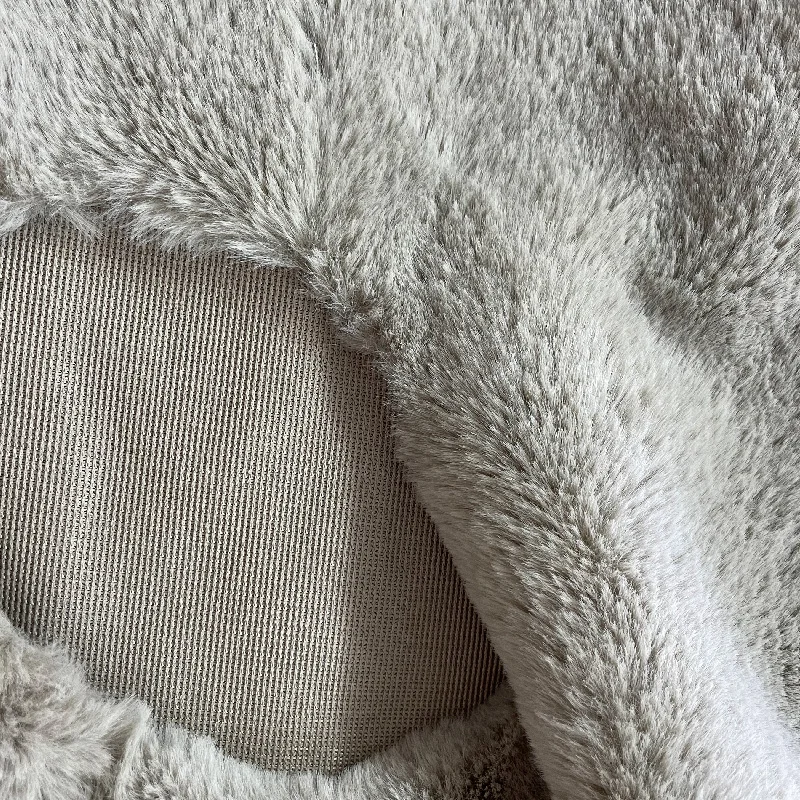 Wholesale Factory Lowest Price Soft PV Plush Faux Rabbit Fur Plush Fabric Imitation Fake Fur Fabric For Toy Garment Home Textile