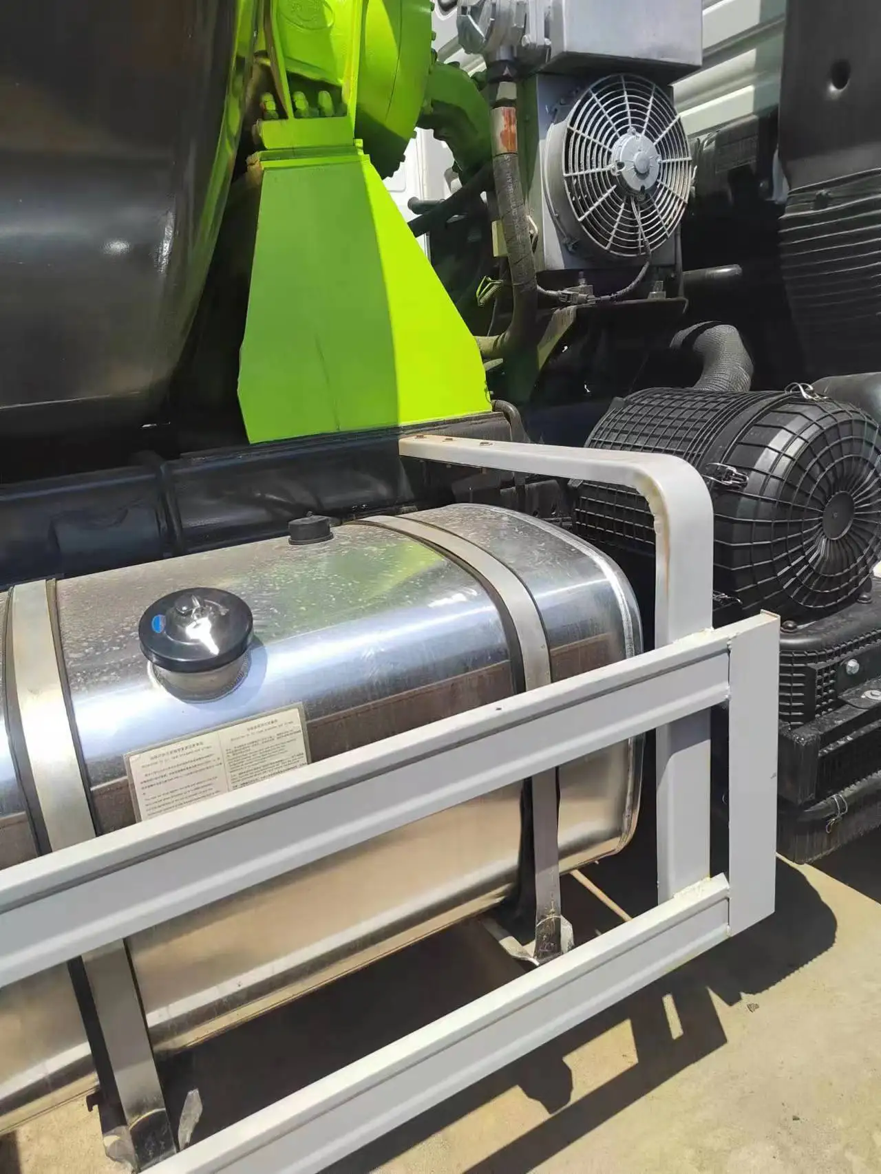 Used Shacman Mixer Truck Second Hand 10 Wheelers Shacman Mixing Truck