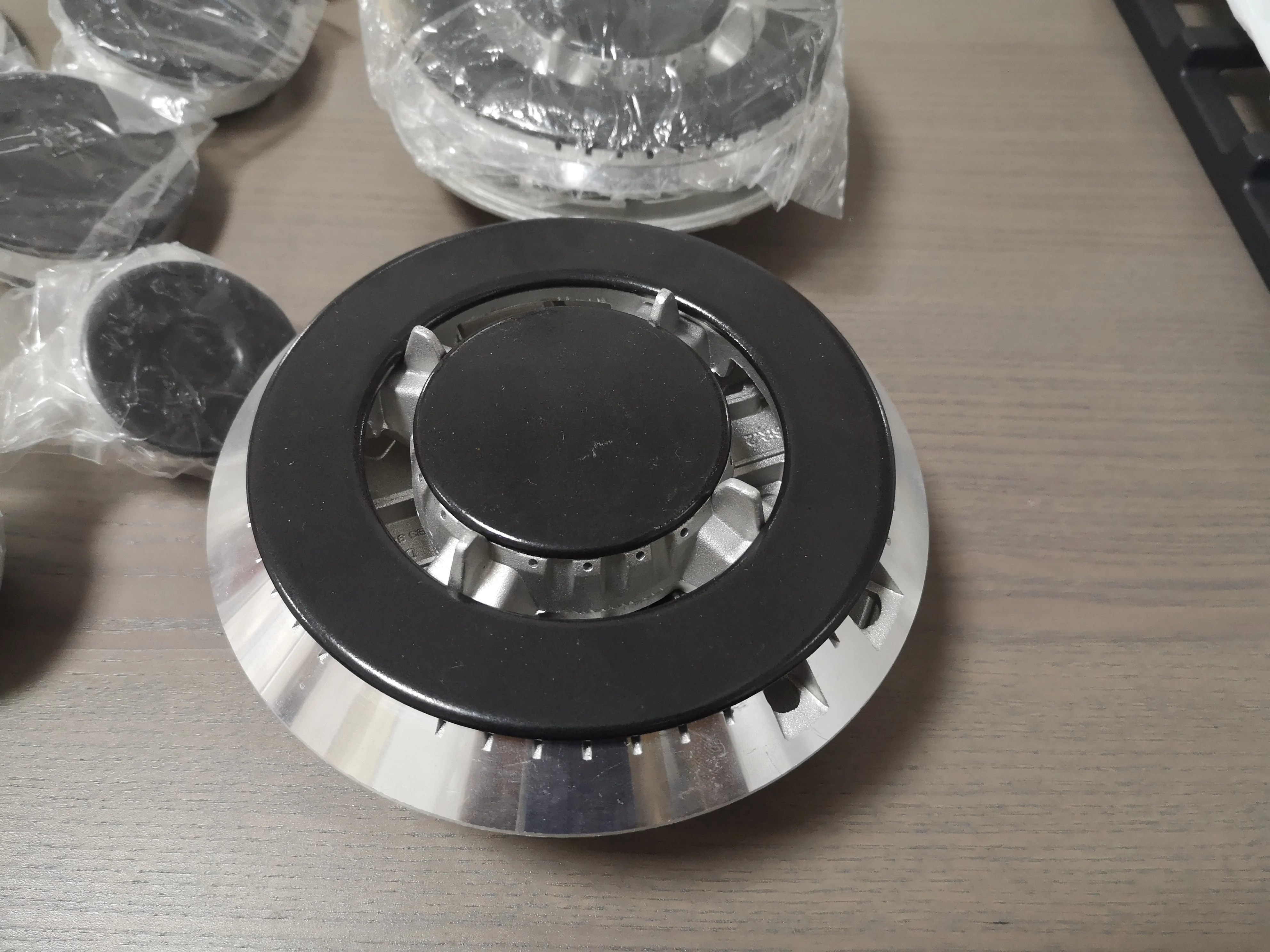 Wholesale gas stove spare parts commercial household stainless steel triple gas cooker oven 2-6 burner for pizza bakery oven