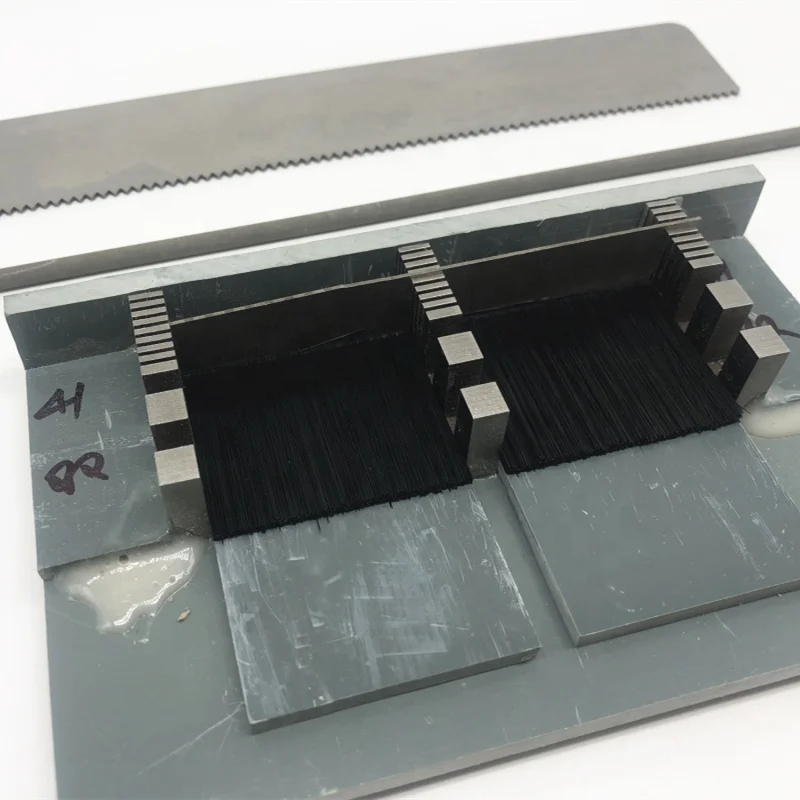 Plastic mold eyelash custom eyelash molding mold manufacturer injection plastic mold Ordinary