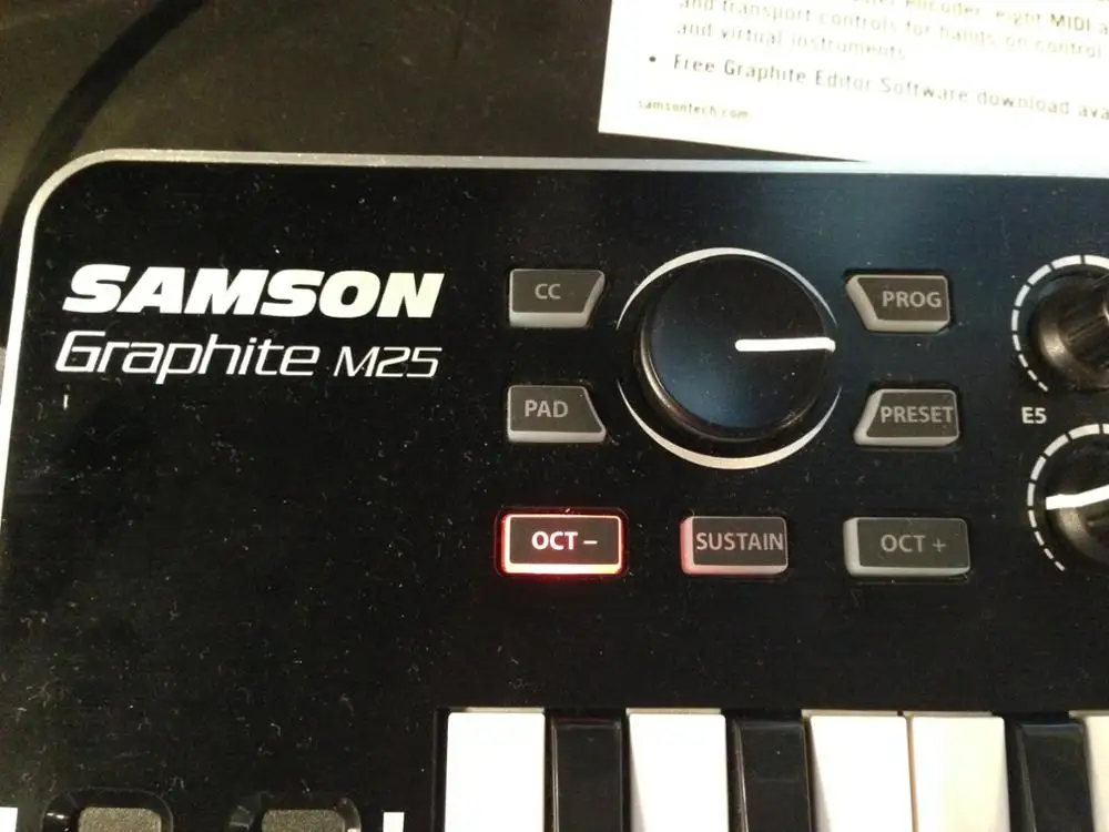 
M25 Small 25 Keys Portable Electric Digital Piano MIDI keyboard Controller 