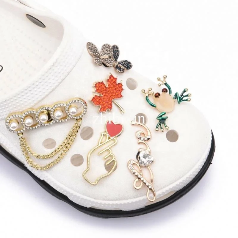 Halloween Festival Clog Sandal Alloy Metal Designer Shoe Decoration Charms for Party Gifts