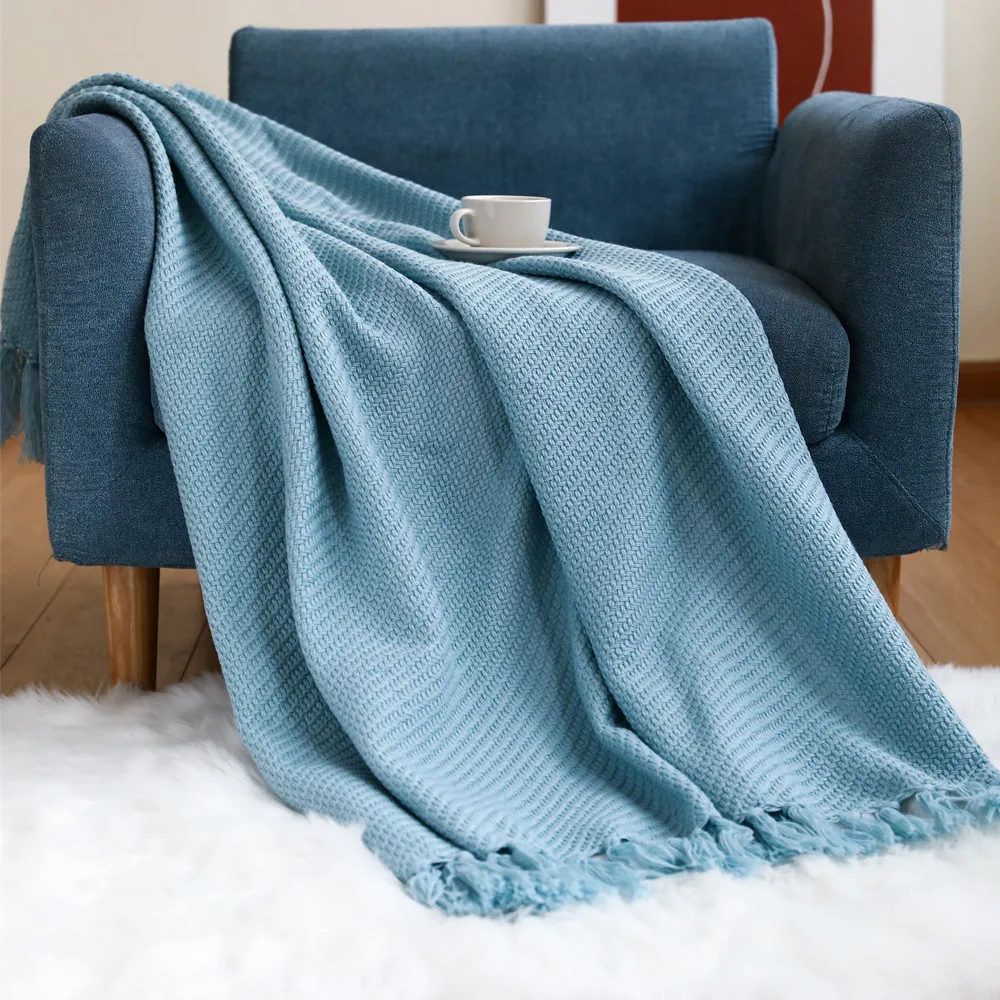 Wholesale Modern Minimalist Geometric Woolen Blankets Throws Home Decoration Knitted Tassel Blanket