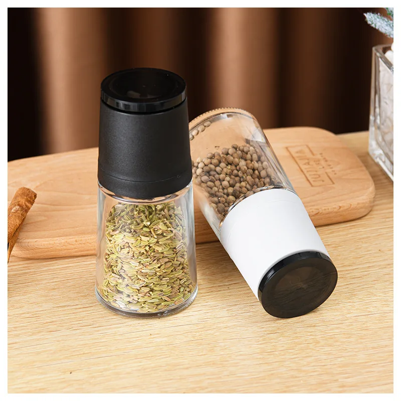 New style kitchen seasoning bottle Japanese pepper grinder manual pepper powder grinding bottle