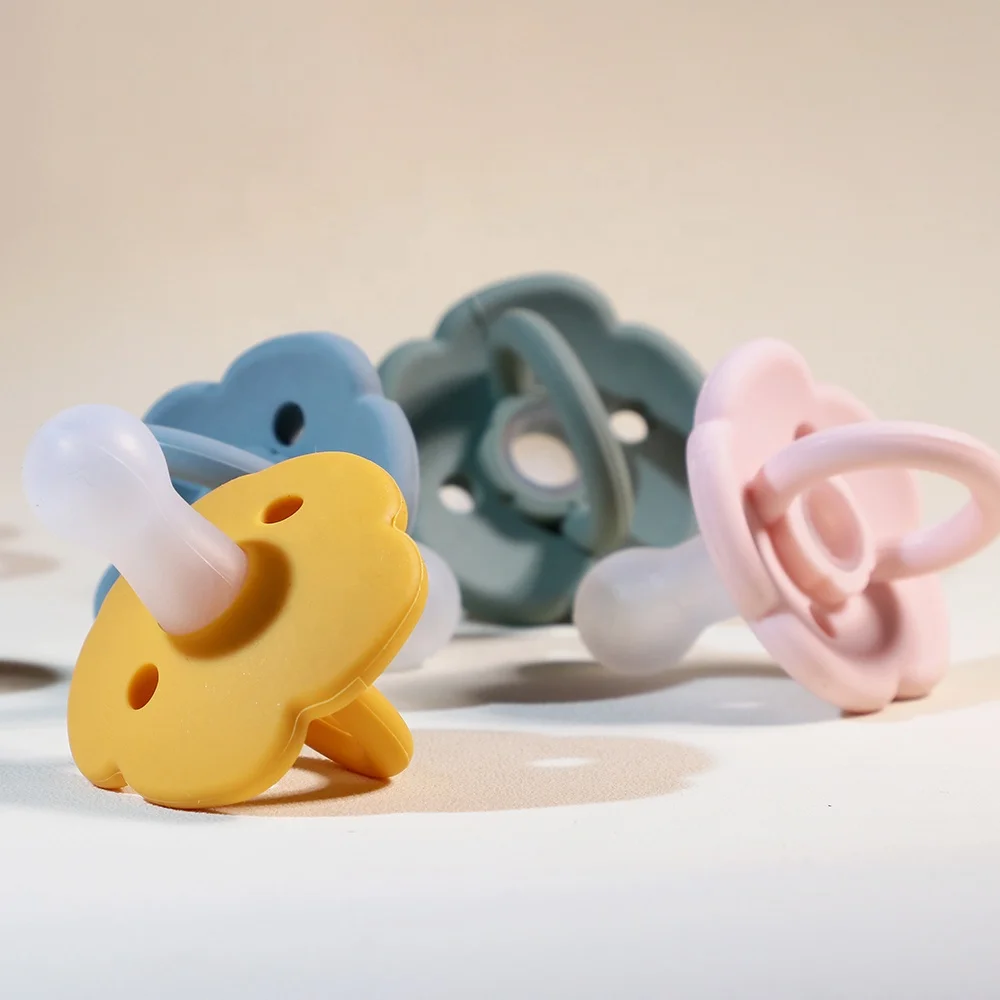 LoveBond Custom Baby Teether Infants Flower Shape Soft Silicone Baby Pacifier Infant Nipple Dummy Soother