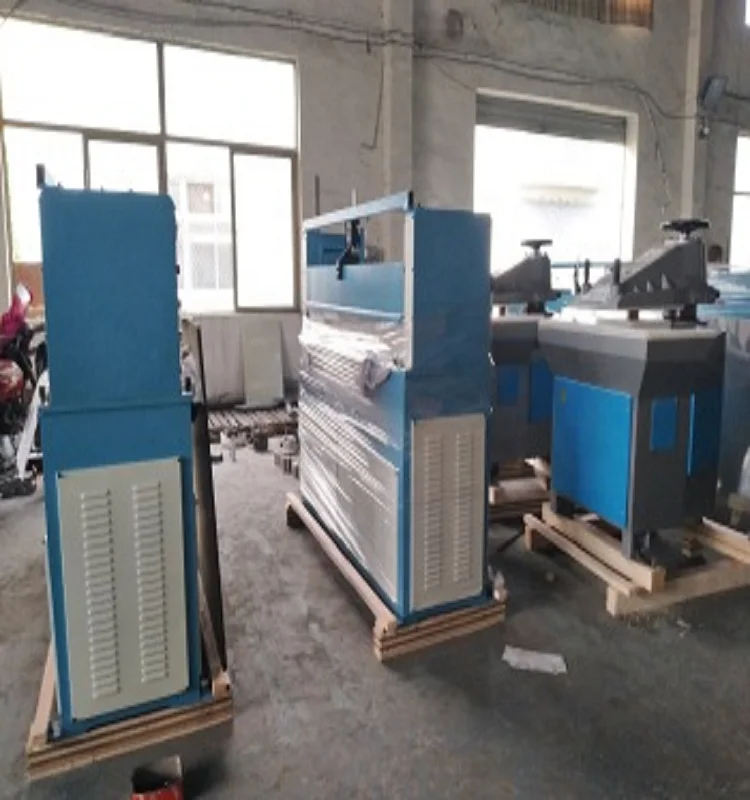 Hydraulic rubber shoe slippers sole press cutting machine