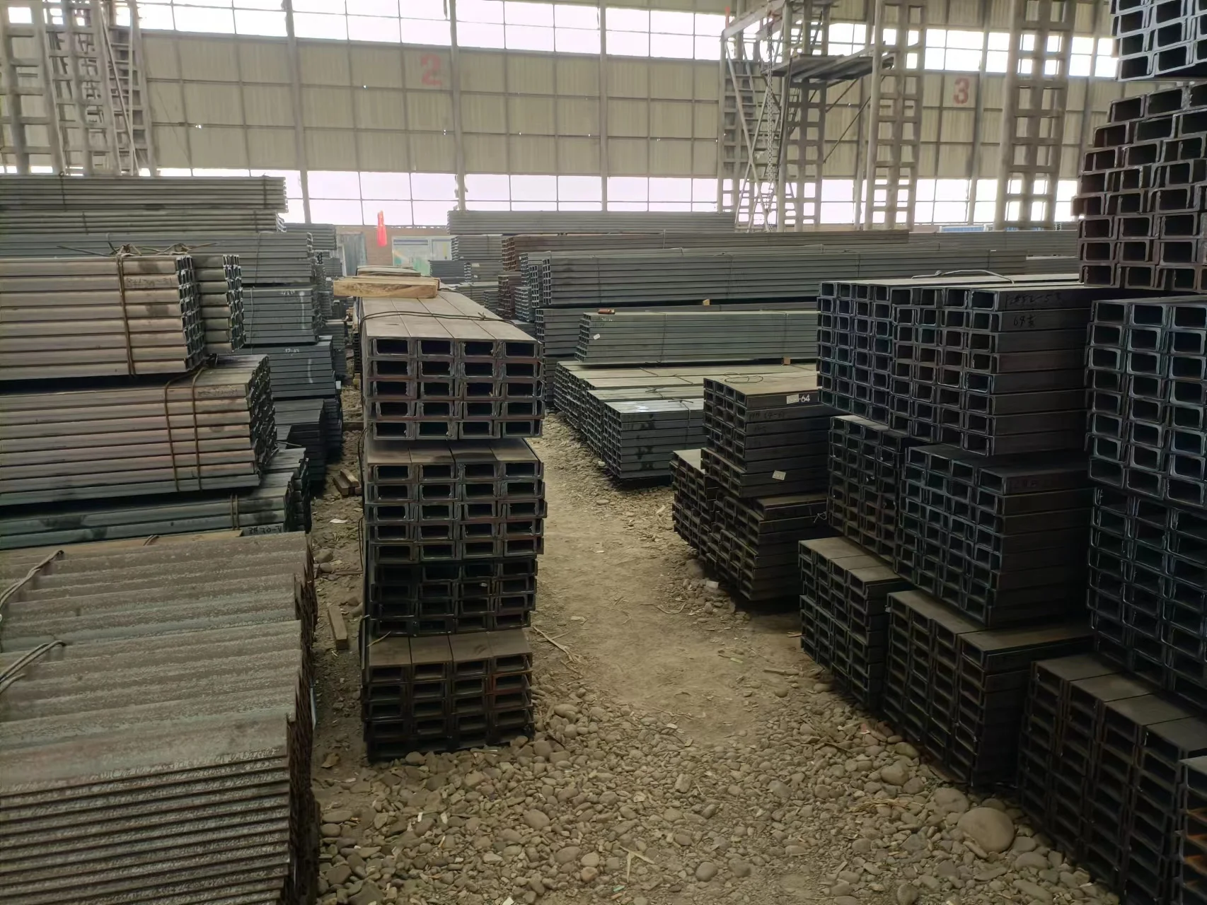 Customized Hot selling hot rolled u channel steel wholesale