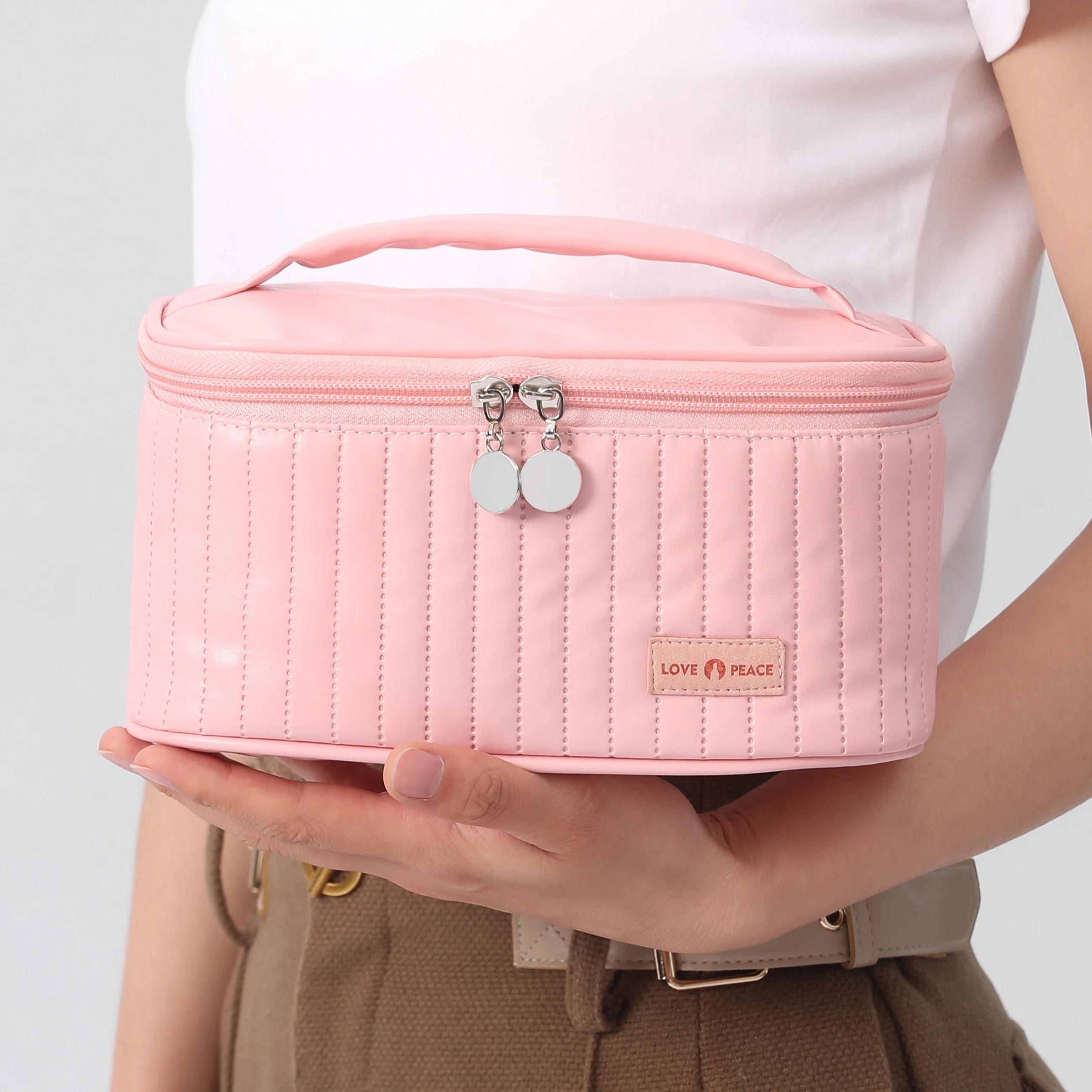 eco friendly pu leather toiletry puffer makeup storage travel toilet bag set cosmetic pouch make up bag with logo