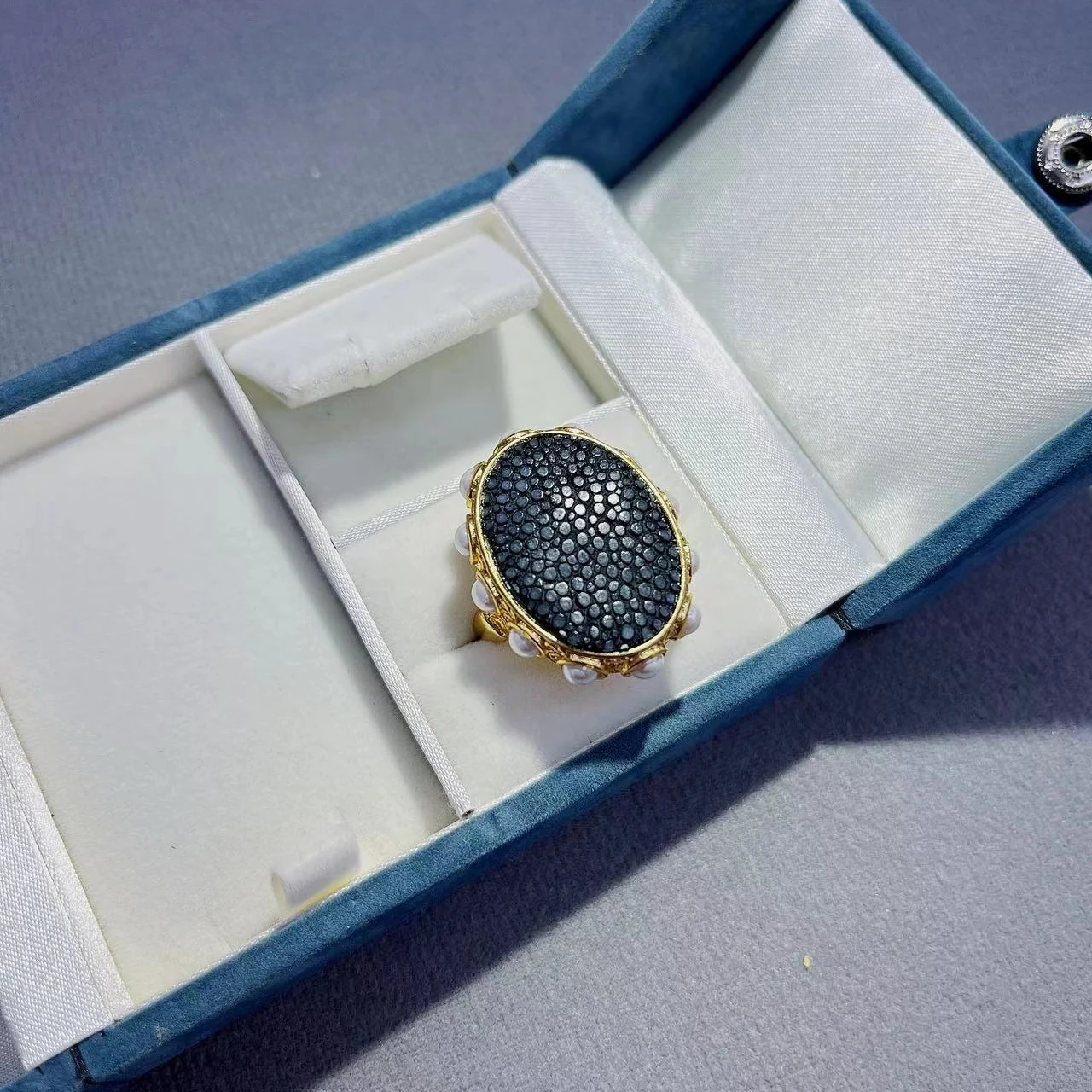 French Italian Craft Pearl Fishskin Ring Europe&United States Rings Jewelry