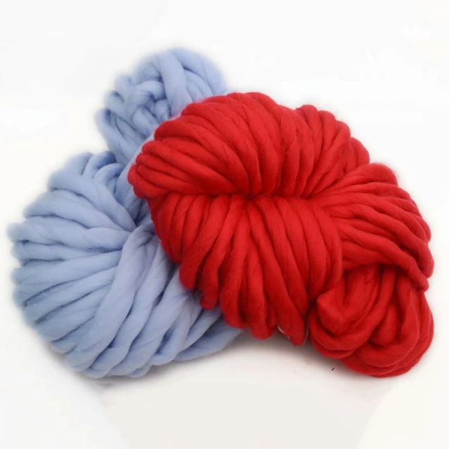 Cheap Thick  100% Merino Wool Bulky Yarn Super Chunky Giant Yarn for Arm Knitting