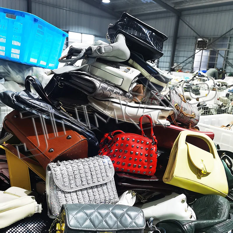 China factory wholesale bulk stock mixed box bales high quality big handbags for women