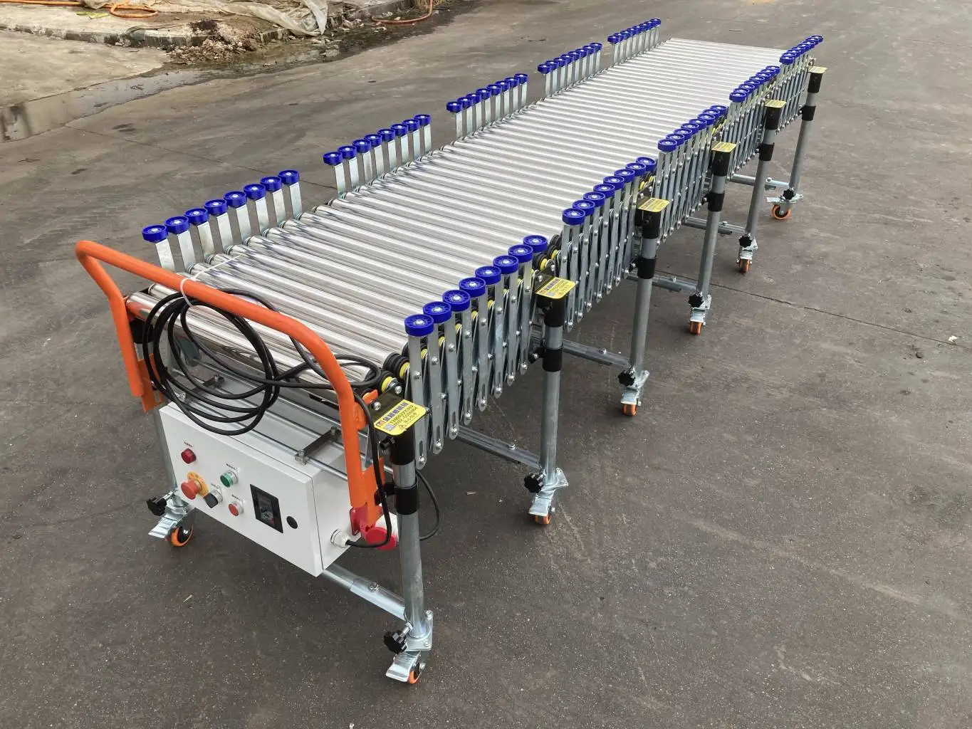 Heavy-duty Motorized Loading Unloading  Roller Conveyor Belt System Chain