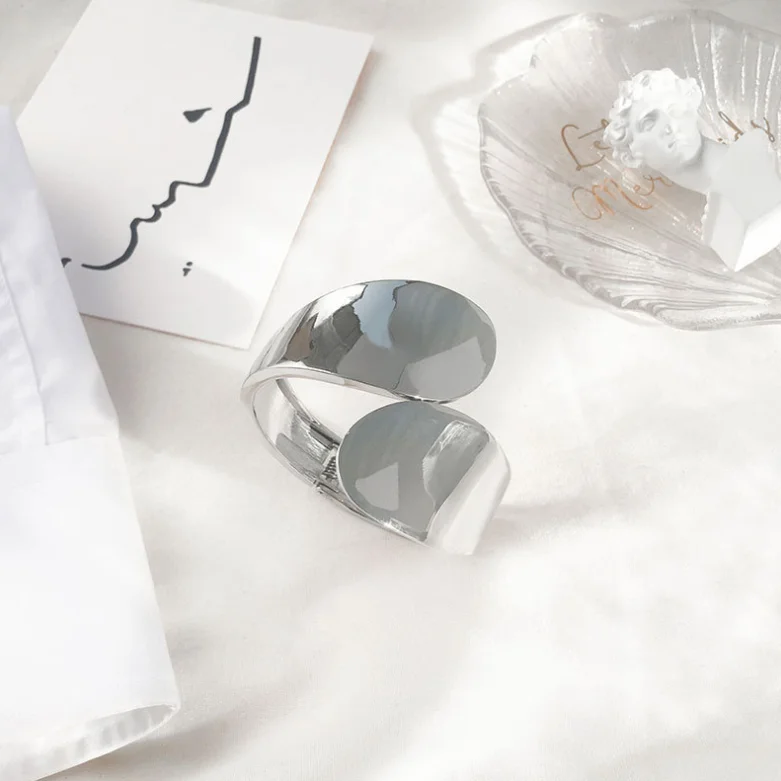 Fashion Punk Hiphop Wide Bangles Bracelet For Women Statement Alloy Bangle Jewelry Femme Accessories