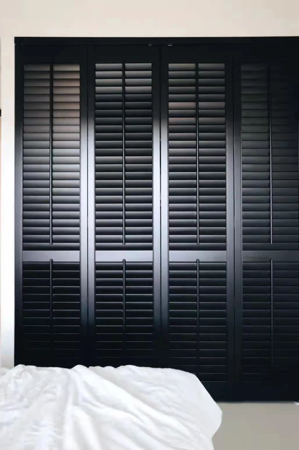 Hot Quality Best Price Double Hinged Metal Curtain Roller Shutter