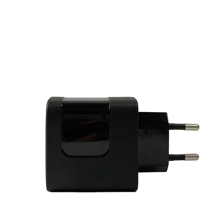 
USB-зарядное устройство мощностью 18 Вт с сертификатом 3C для быстрой зарядки QC3.0 и Android, 5 В, 3 А 