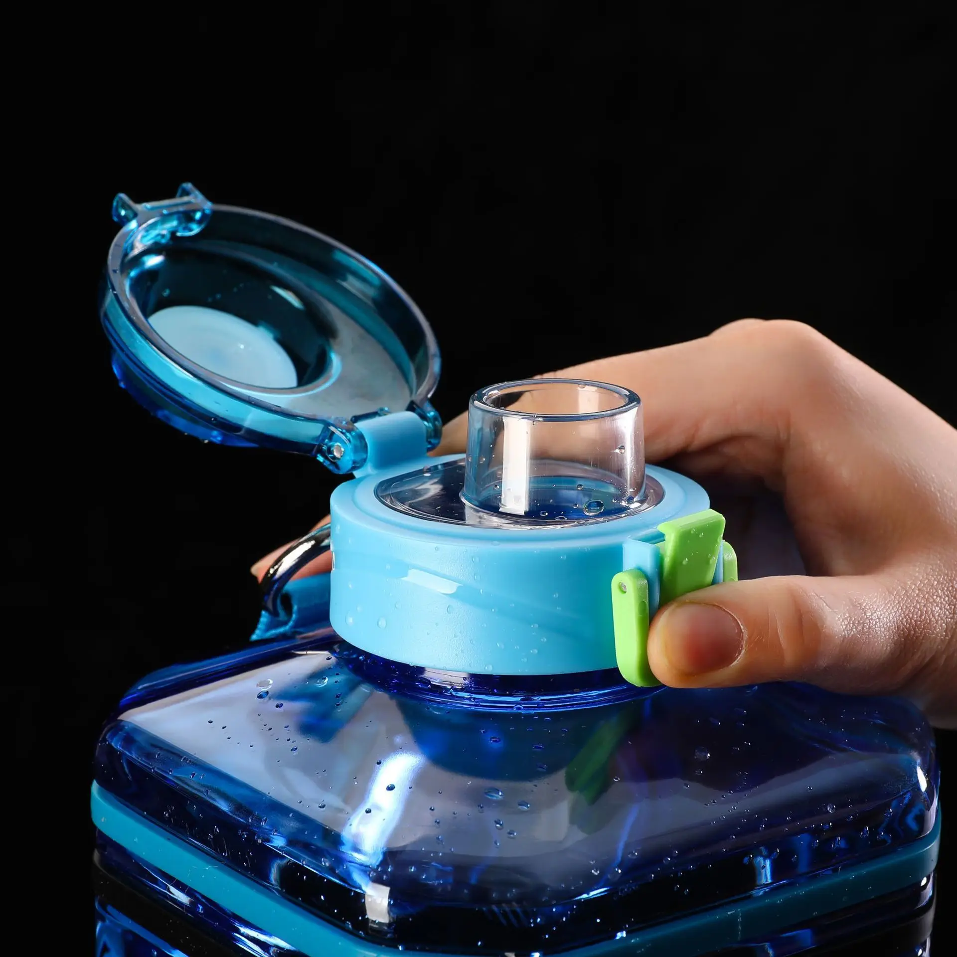 2.2L Super Big Capacity Ton Cup Factory Wholesale Food Grade Plastic Gym Sports Water Drink Bottle For Sports Outdoor