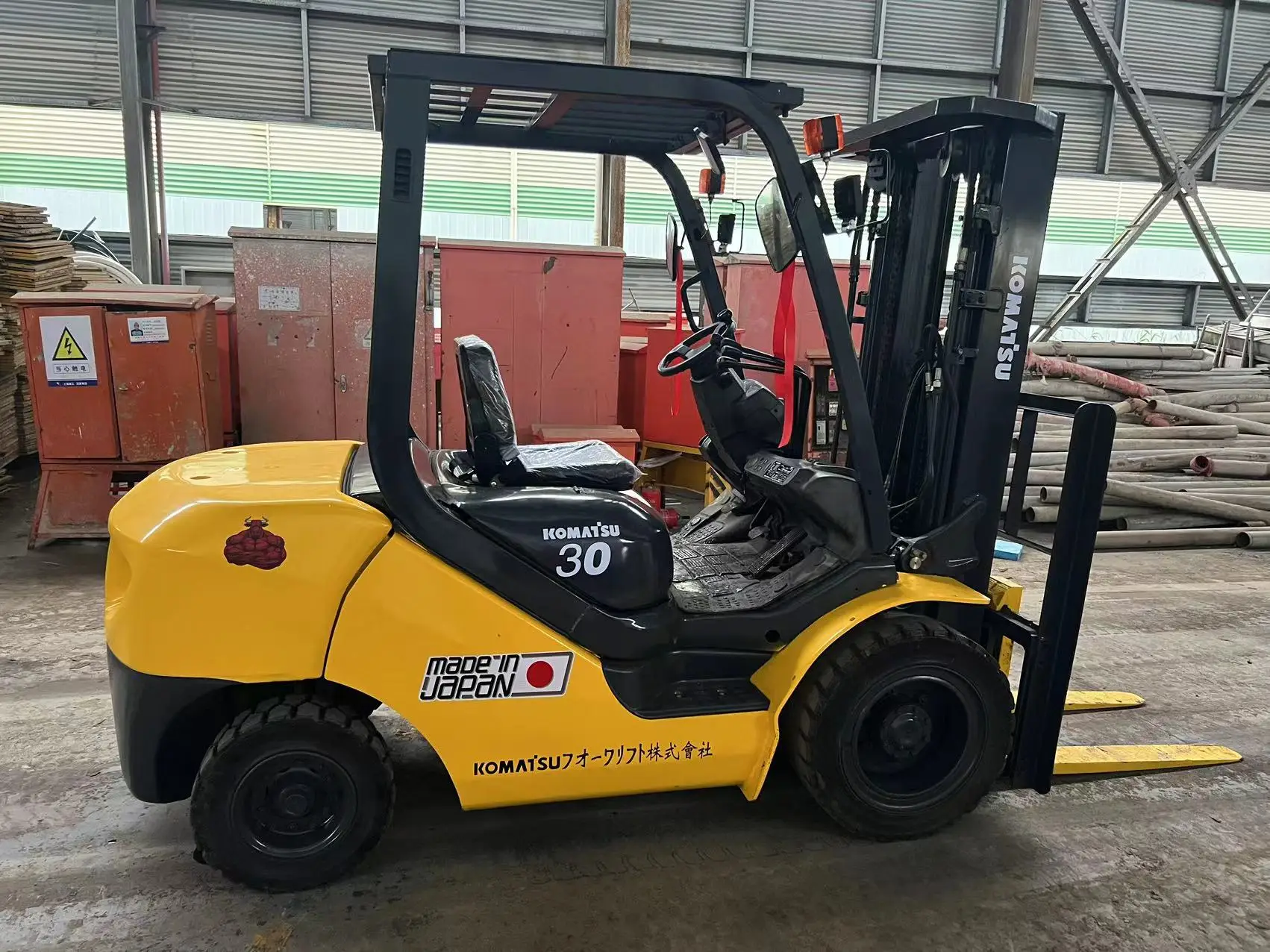 Excellent working condition japan made Komatsu used FD30 diesel forklift second hand Komatsu FD30 forklift with cheap price