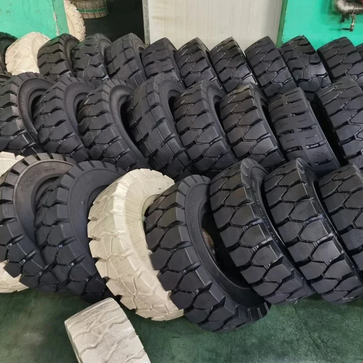 Chinese Factory High Quality Skid Steer Loader Solid Tire 10-16.5 12-16.5 14-7.5 15-19.5