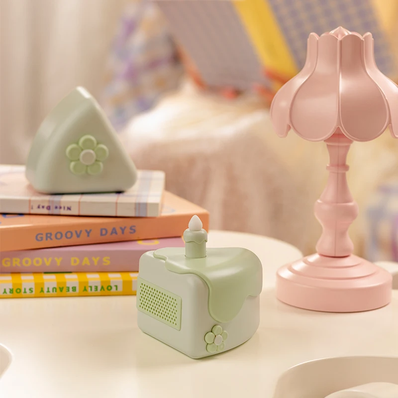 Creative Gifts Mini Cake Blue Tooth Music Speaker Recording Tws Portable Wireless Dual Channel Speaker Mar 22E