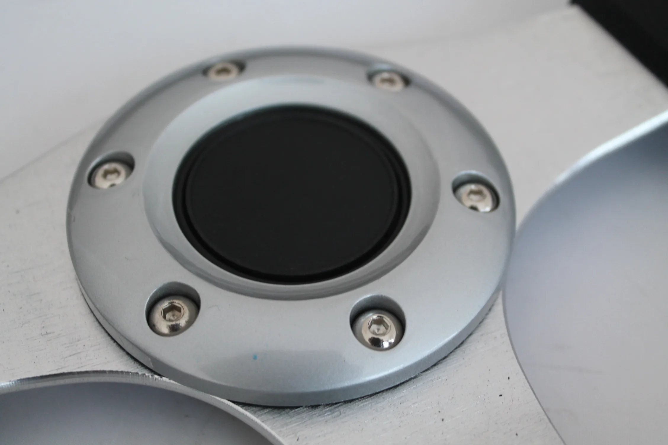 Scooter Pu Luxury Swift Control Steering Wheel For 2004 Porsche Cayenne