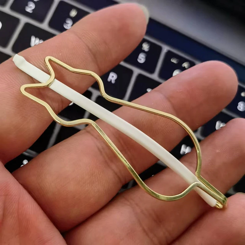 Cartoon cat shape golden hair clip suitable for creative hair clip making for girls