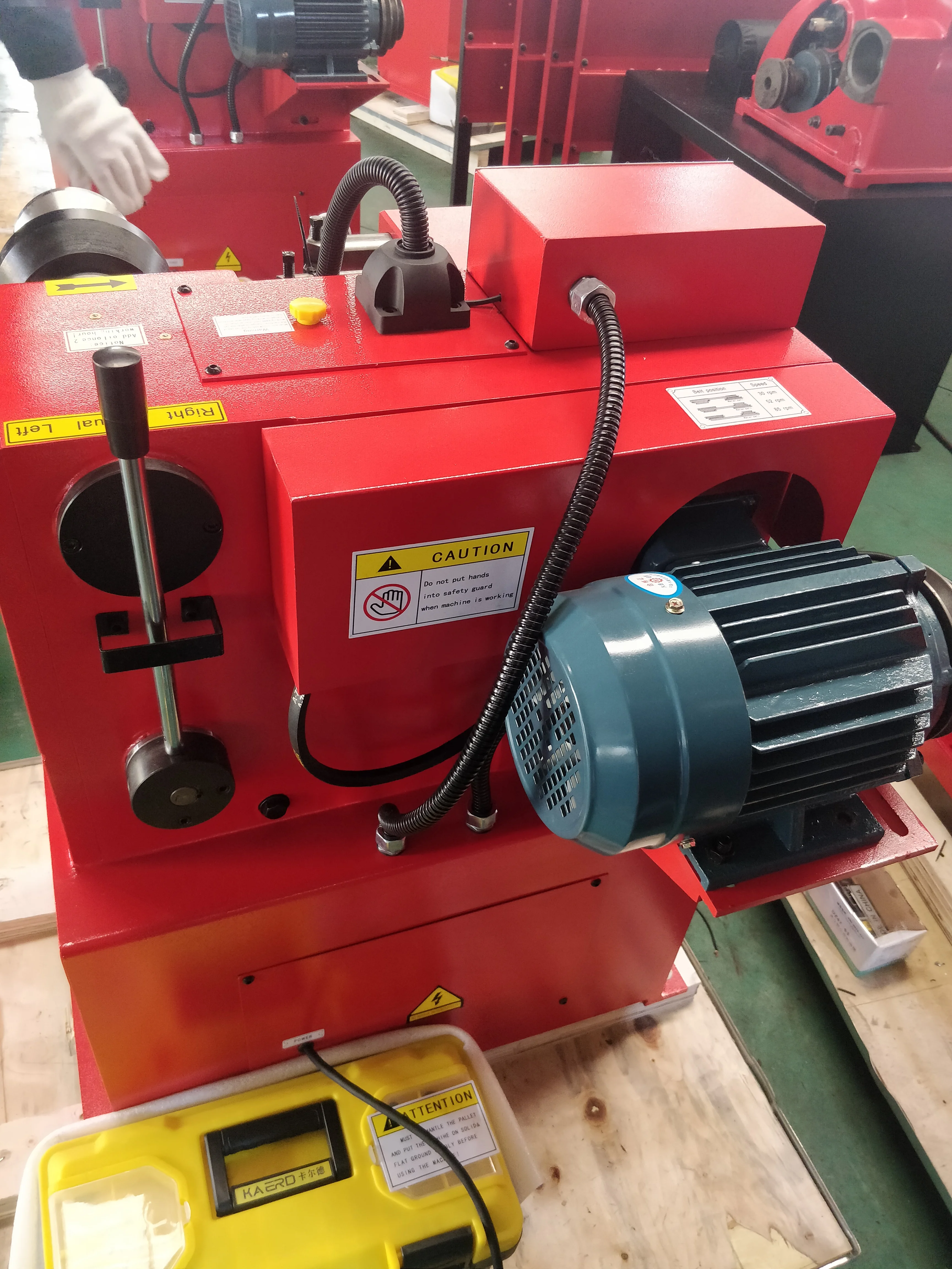 T8465 China Repair car truck Brake Drum/Disc Cutting Lathe Machine