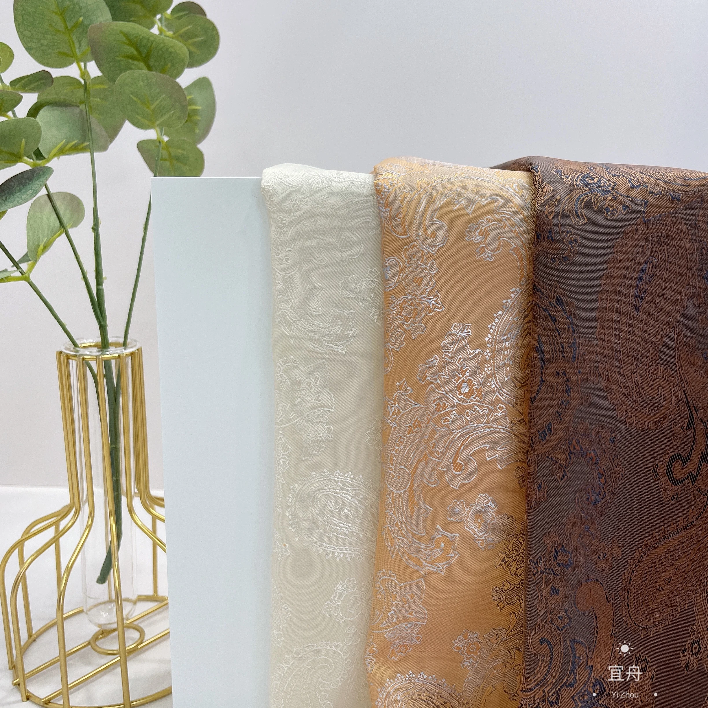 55% polyester 45% viscose lining fabric for mens suits which can custom logo