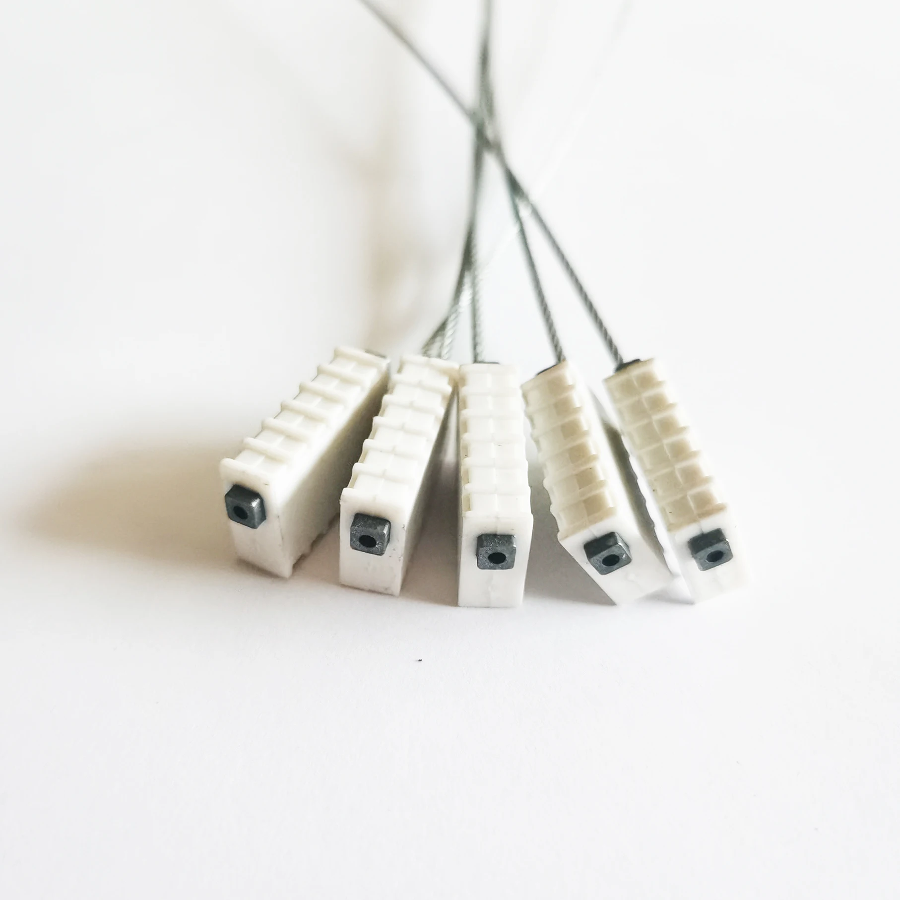 steel cable seal cover plastic hole rubber seal cable lock with zinc alloy insert