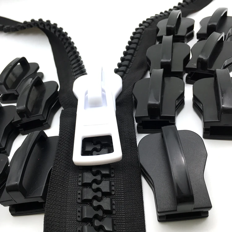 JY 20# 30# Big Teeth Large Plastic Zipper With Plastic Puller